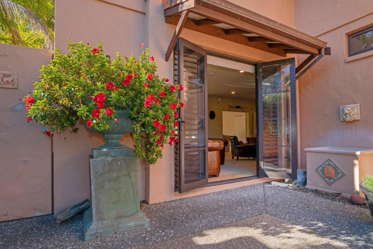 San Marco Luxury Mediterranean Beach House Whangamata Exterior foto